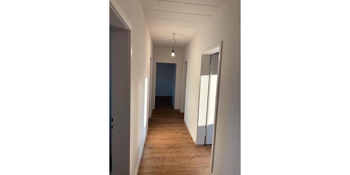 Gewerbeobjekt Illingen - 3 Zimmer, 1 m&sup2;, 250&euro; | Angebot:26165693