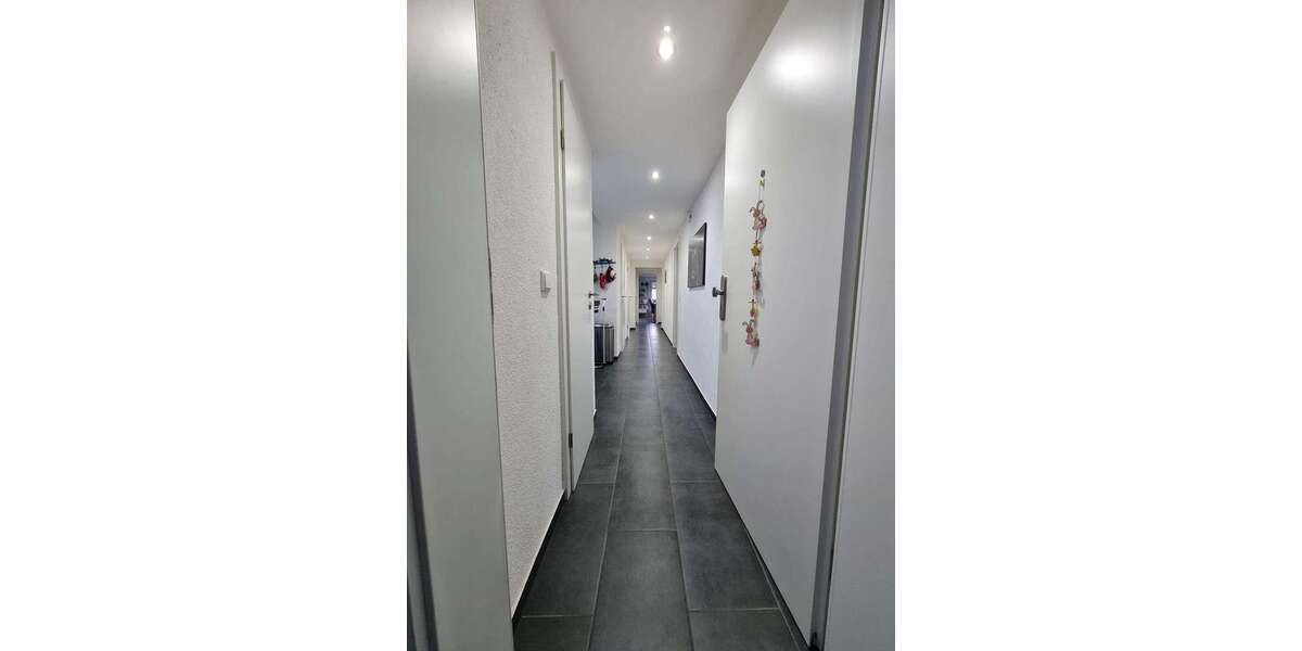Etagenwohnung Ditzingen - 3 Zimmer, 88 m&sup2;, 1.190&euro; | Angebot:26608337