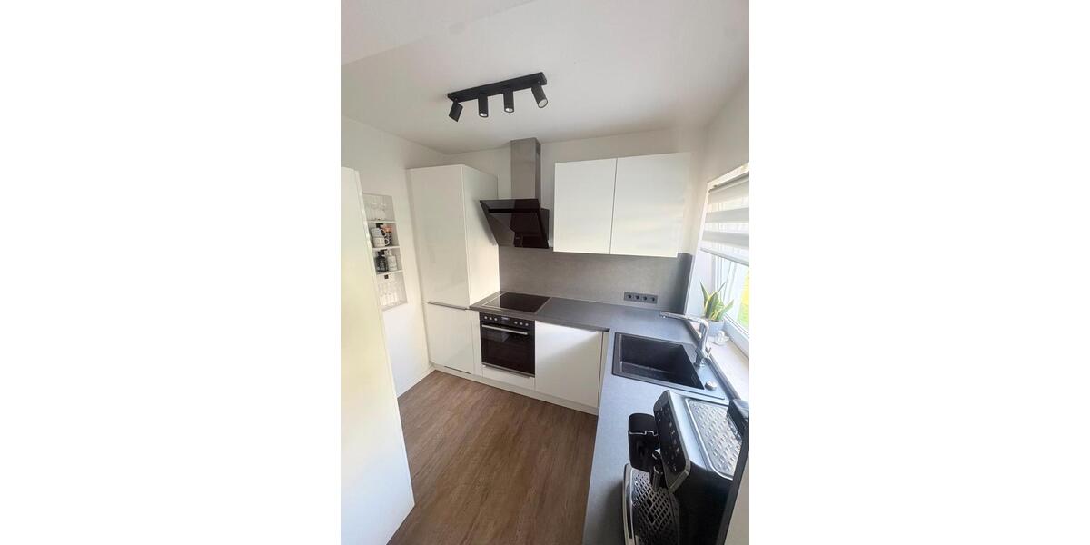 Erdgeschoßwohnung Sachsenheim - 4.5 Zimmer, 101 m&sup2;, 369.000&euro; | Angebot:27191562