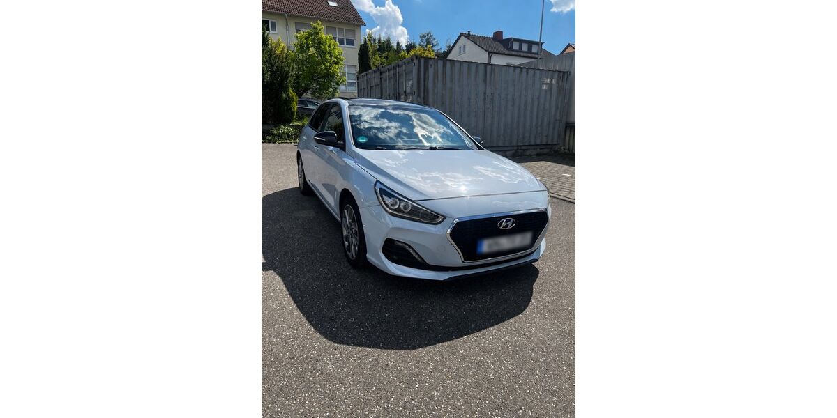 Hyundai i30 130.000 km 10.200 &euro; Schorndorf 73614