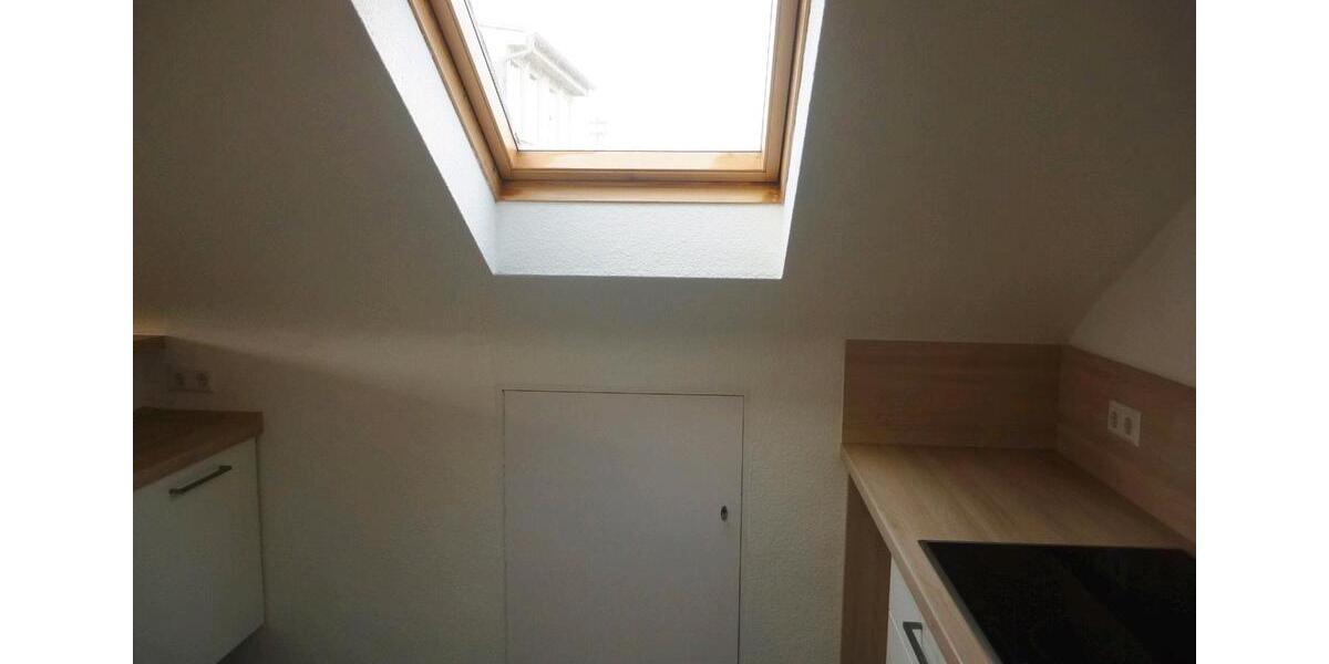 Dachgeschoßwohnung Backnang - 3 Zimmer, 68 m&sup2;, 259.000&euro; | Angebot:26032036