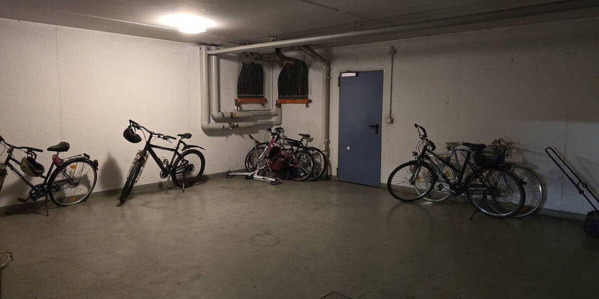 Etagenwohnung Stuttgart Untertürkheim - 4 Zimmer, 109 m&sup2;, 465.000&euro; | Angebot:26555091