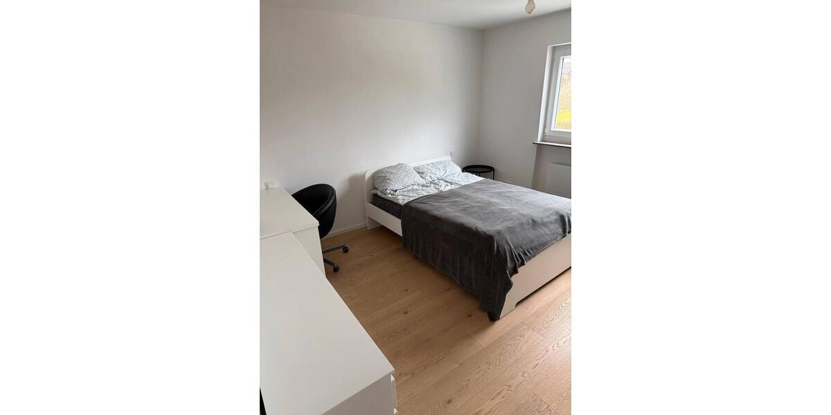 Etagenwohnung Stuttgart Degerloch - 2 Zimmer, 56 m&sup2;, 1.100&euro; | Angebot:25365038