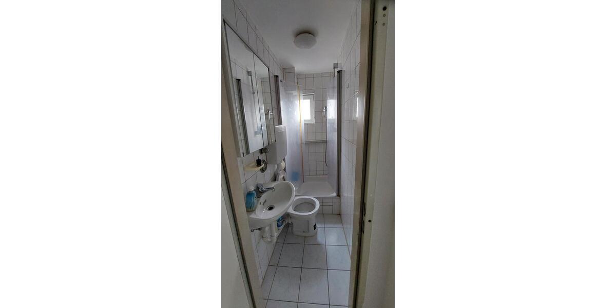 Etagenwohnung Stuttgart Neuwirtshaus - 2 Zimmer, 34 m&sup2;, 119.000&euro; | Angebot:26972576