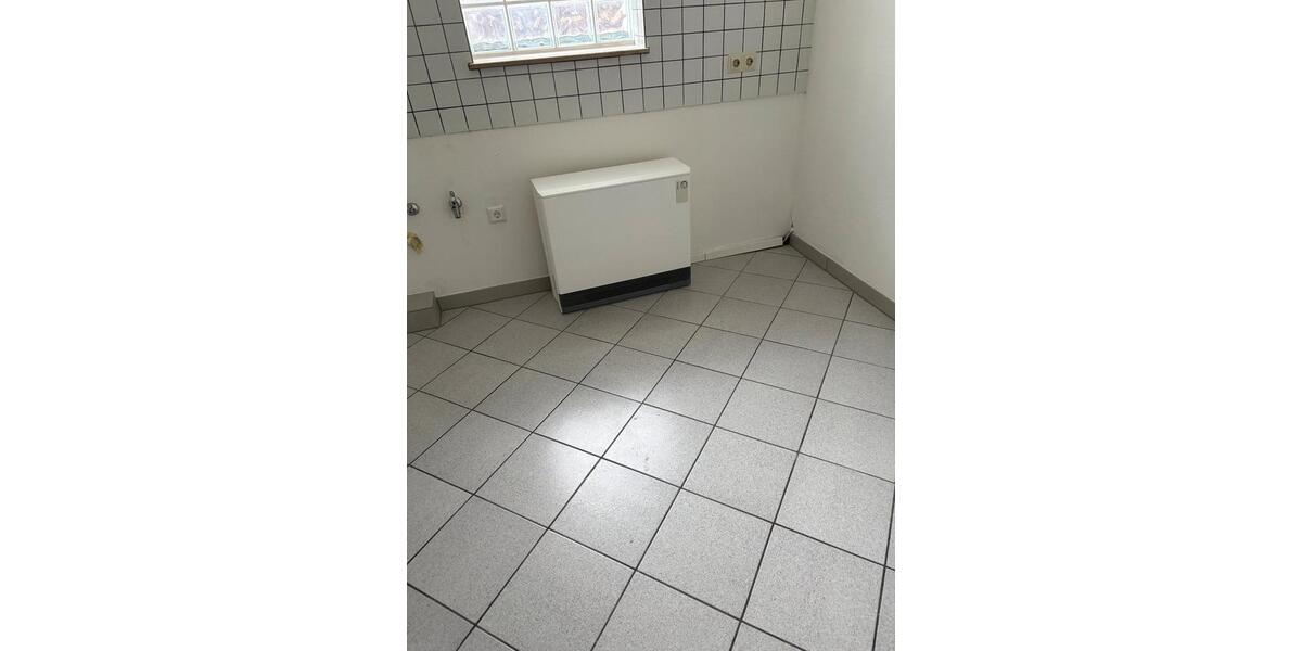 Etagenwohnung Wimsheim - 3 Zimmer, 77 m&sup2;, 700&euro; | Angebot:25750757