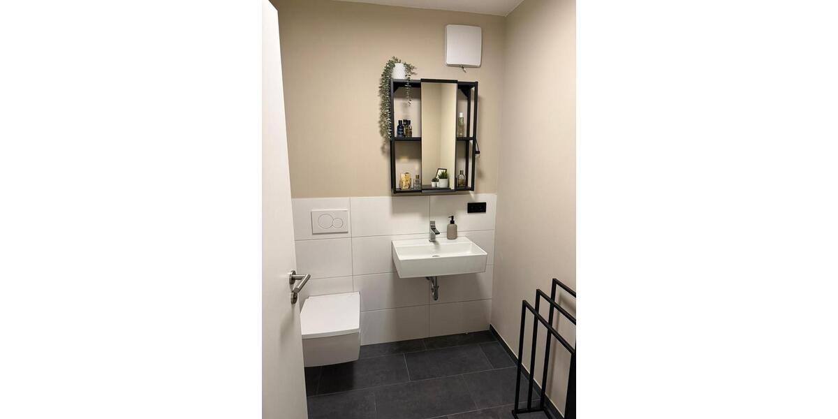 Etagenwohnung Weinsberg - 2.5 Zimmer, 85 m&sup2;, 1.200&euro; | Angebot:26429154
