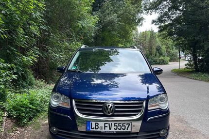 VW Touran 306.000 km 4.500 &euro; Bietigheim Bissingen 74321