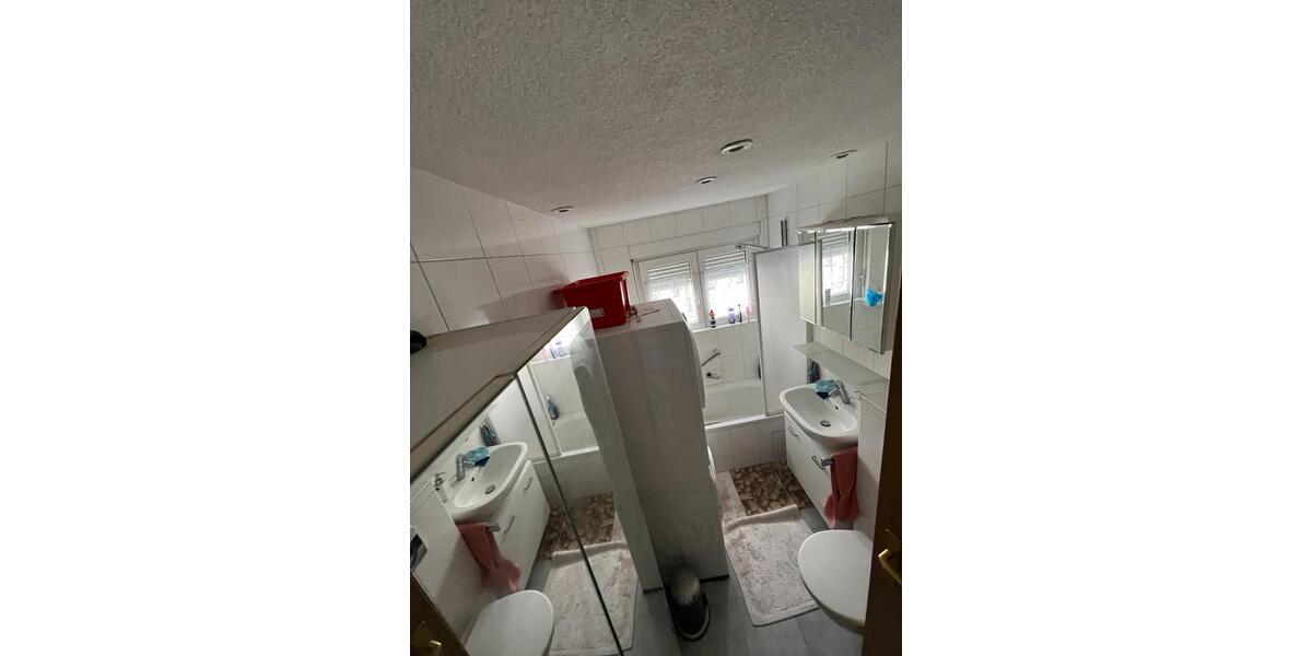Etagenwohnung Böblingen Dagersheim - 2 Zimmer, 50 m&sup2;, 1.200&euro; | Angebot:27543047