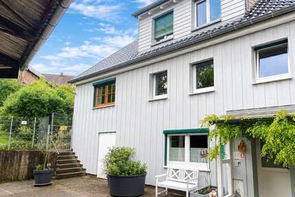Haus Steinheim-Kleinbottwar Kleinbottwar - 7 Zimmer, 175 m&sup2;, 597.000&euro; | Angebot:26506783