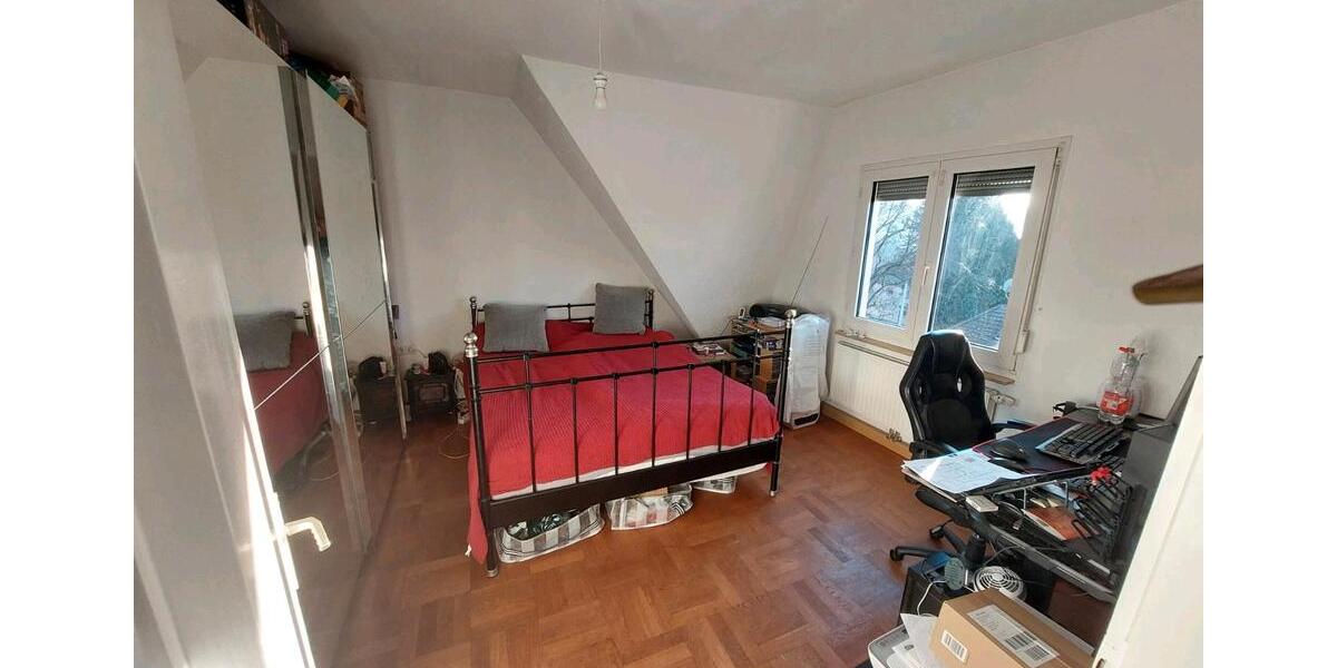 Dachgeschoßwohnung Stuttgart Hedelfingen - 3 Zimmer, 65 m&sup2;, 239.000&euro; | Angebot:27158229