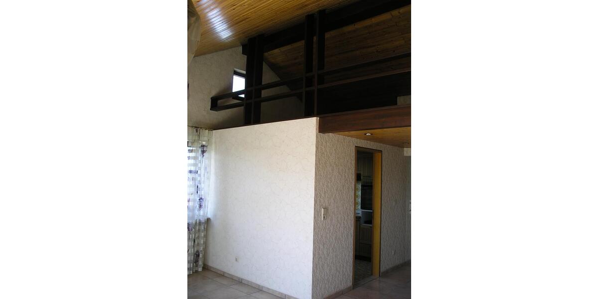 Etagenwohnung Backnang - 3.5 Zimmer, 83 m&sup2;, 250.000&euro; | Angebot:26957475