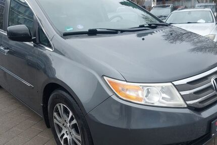 Honda Odyssey 176.378 km 7.500 &euro; Fellbach 70736