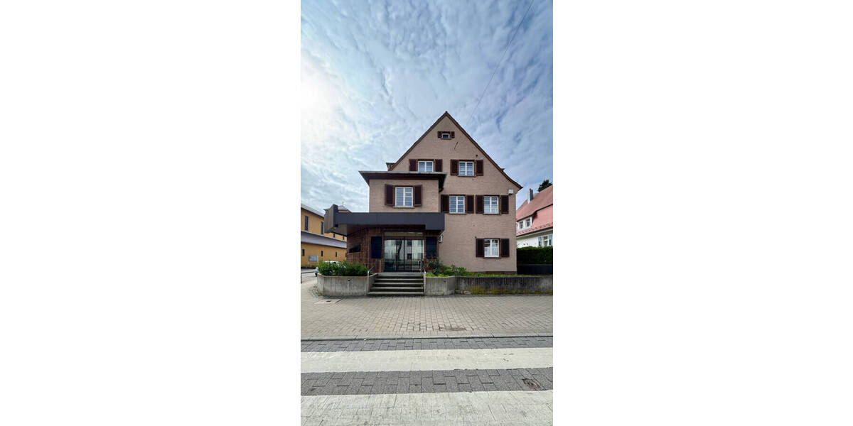 Mehrfamilienhaus, Wohnhaus Ludwigsburg West - 8 Zimmer, 175 m&sup2;, 679.000&euro; | Angebot:26617454