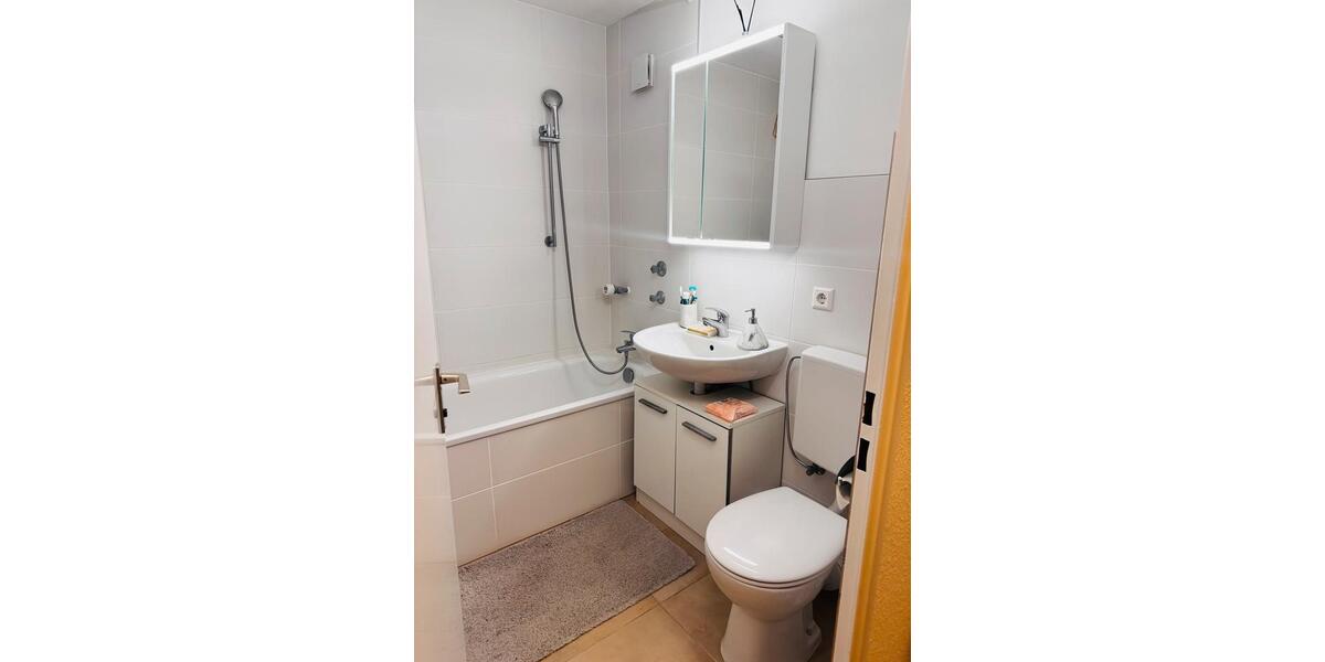 Etagenwohnung Stuttgart Botnang - 1 Zimmer, 35 m&sup2;, 925&euro; | Angebot:26460074