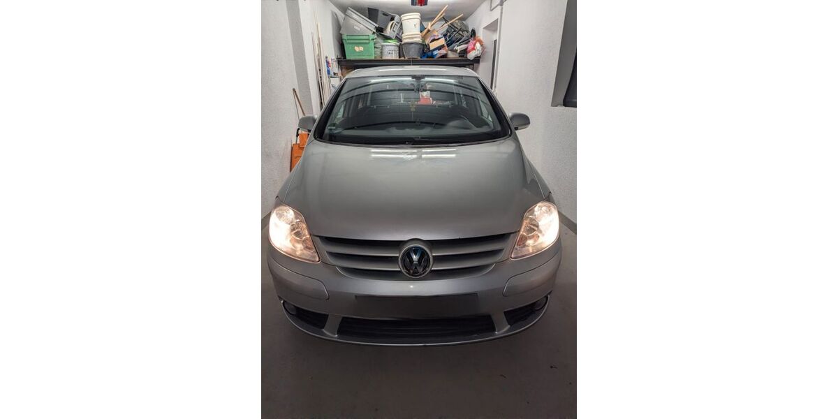 VW Golf Plus 117.000 km 3.850 &euro; Untergruppenbach 74199