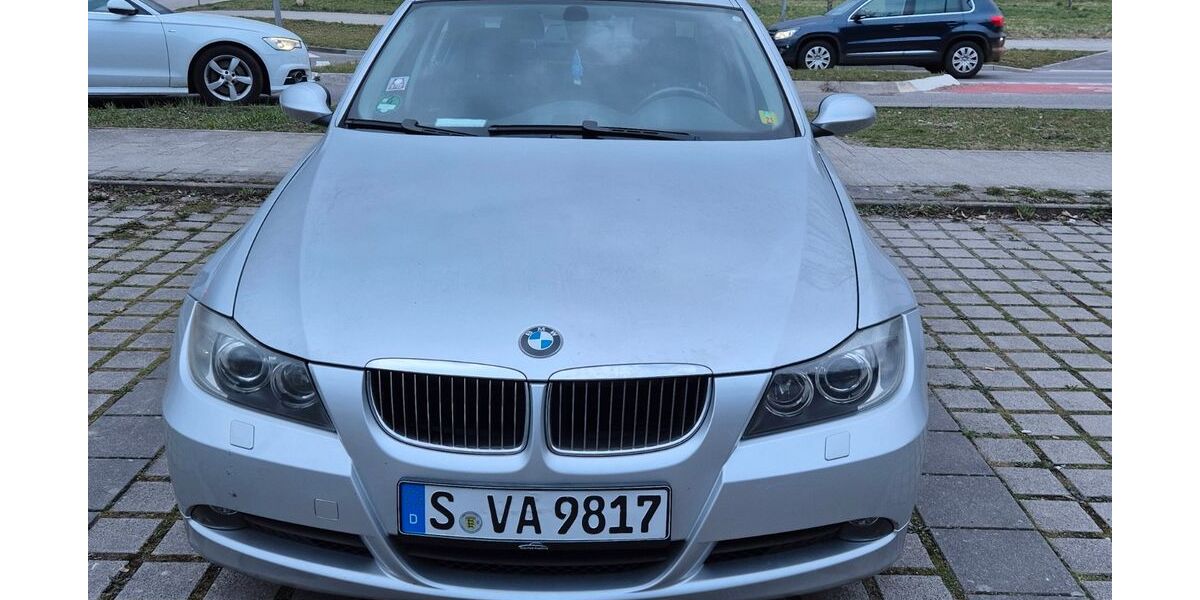 BMW 325 186.000 km 4.490 &euro; Leinfelden-Echterdingen 70771