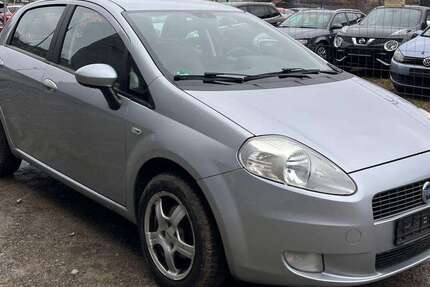 Fiat Grande Punto 130.000 km 2.400 &euro; Stuttgart 70376