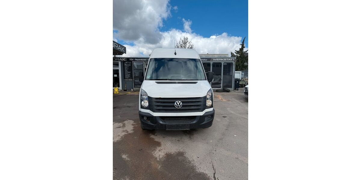 VW Crafter 268.000 km 6.900 &euro; Asperg 71679