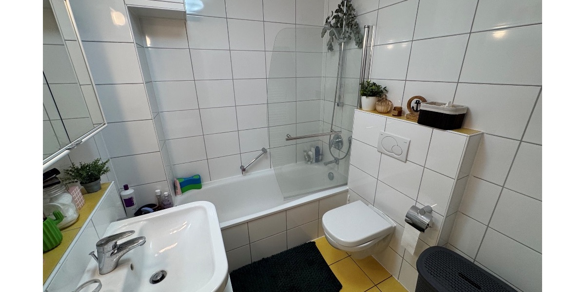 Willkommen auf der Sonnenseite des Lebens - Außergewöhnliche Maisonette in Ortsrandlage von Remseck - Maisonettenwohnung Remseck am Neckar Hochdorf, Kreis Ludwigsburg | Angebot:27156401