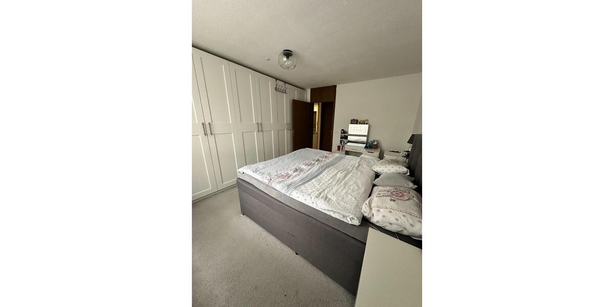 Etagenwohnung Stuttgart Hedelfingen - 3.5 Zimmer, 84 m&sup2;, 329.000&euro; | Angebot:24754788