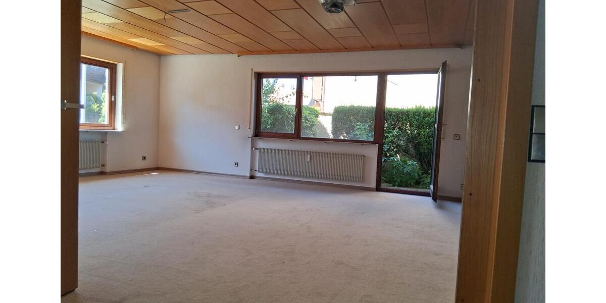 Erdgeschoßwohnung Deizisau - 4 Zimmer, 131 m&sup2;, 445.000&euro; | Angebot:26991344