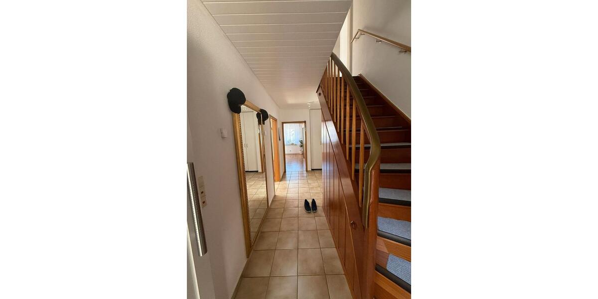Einfamilienhaus Neckarwestheim - 6 Zimmer, 216 m&sup2;, 699.000&euro; | Angebot:26976409