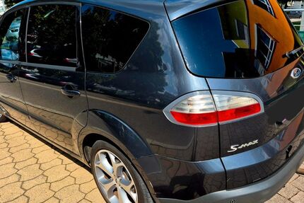 Ford S-Max 324.200 km 1.400 &euro; Filderstadt 70794