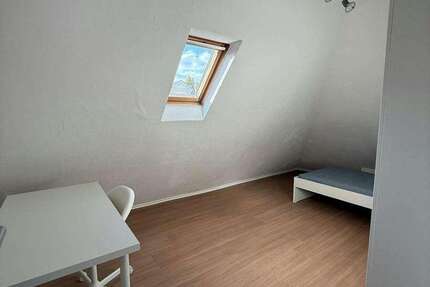 Zimmer Stuttgart Feuerbach - 550&euro; | Angebot:25423451