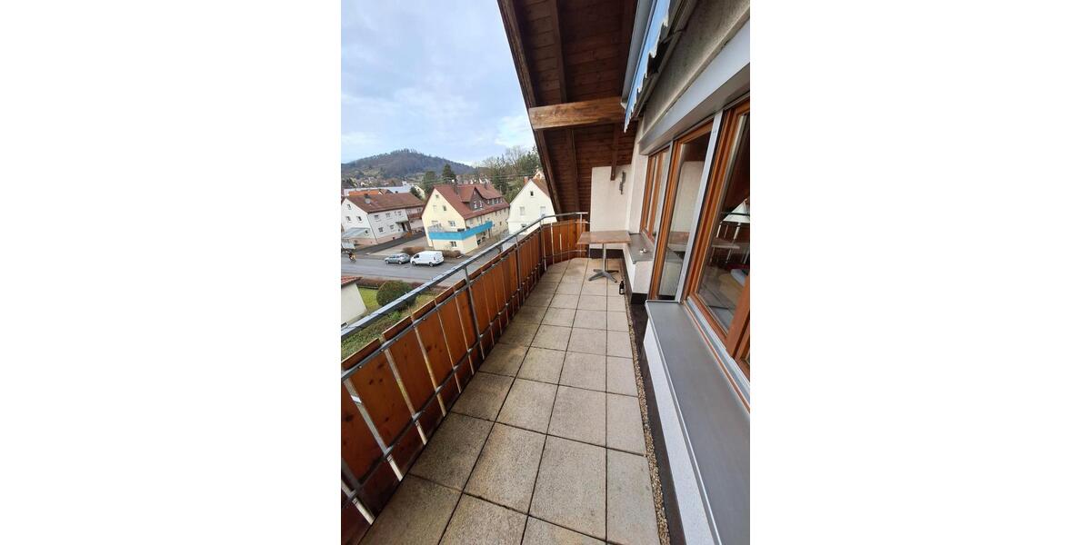 Dachgeschoßwohnung Sulzbach an der Murr - 3.5 Zimmer, 85 m&sup2;, 890&euro; | Angebot:24555172