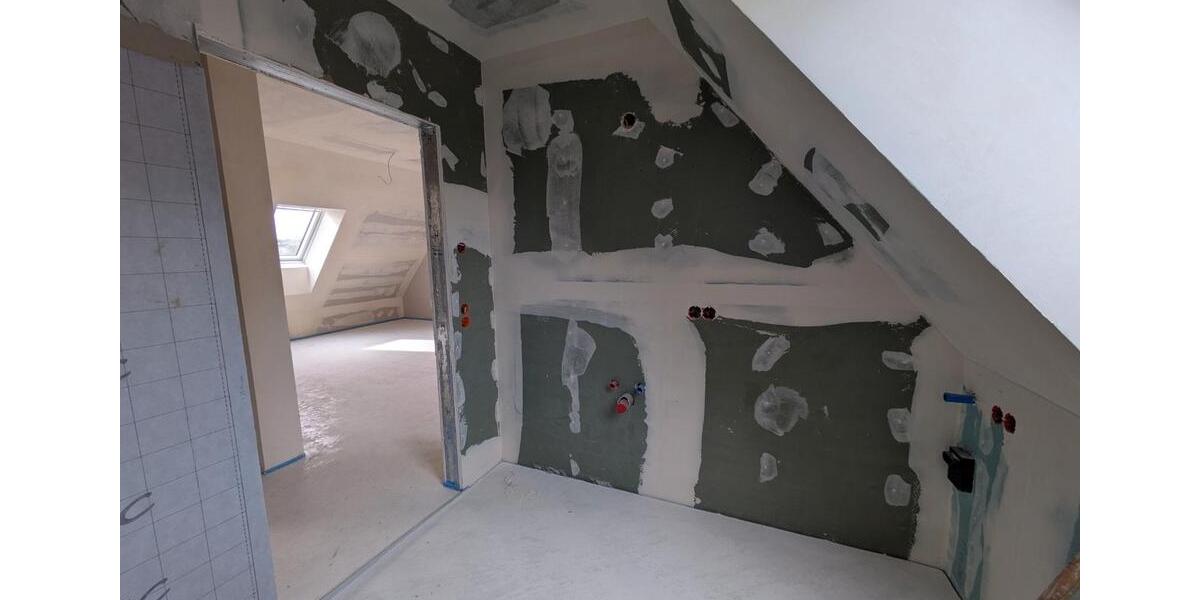 Dachgeschoßwohnung Schwaigern - 2 Zimmer, 50 m&sup2;, 700&euro; | Angebot:25794083