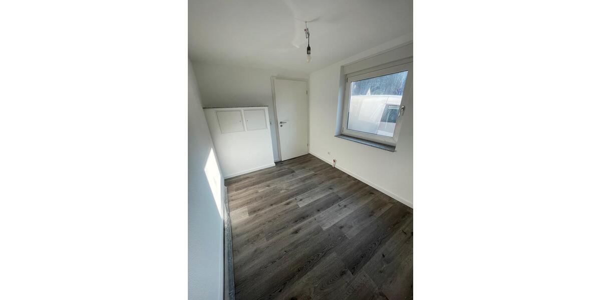 Erdgeschoßwohnung Mönsheim - 2 Zimmer, 35 m&sup2;, 800&euro; | Angebot:25757563