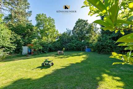 Haus Stuttgart Vaihingen - 12 Zimmer, 250 m&sup2;, 739.000&euro; | Angebot:25723428