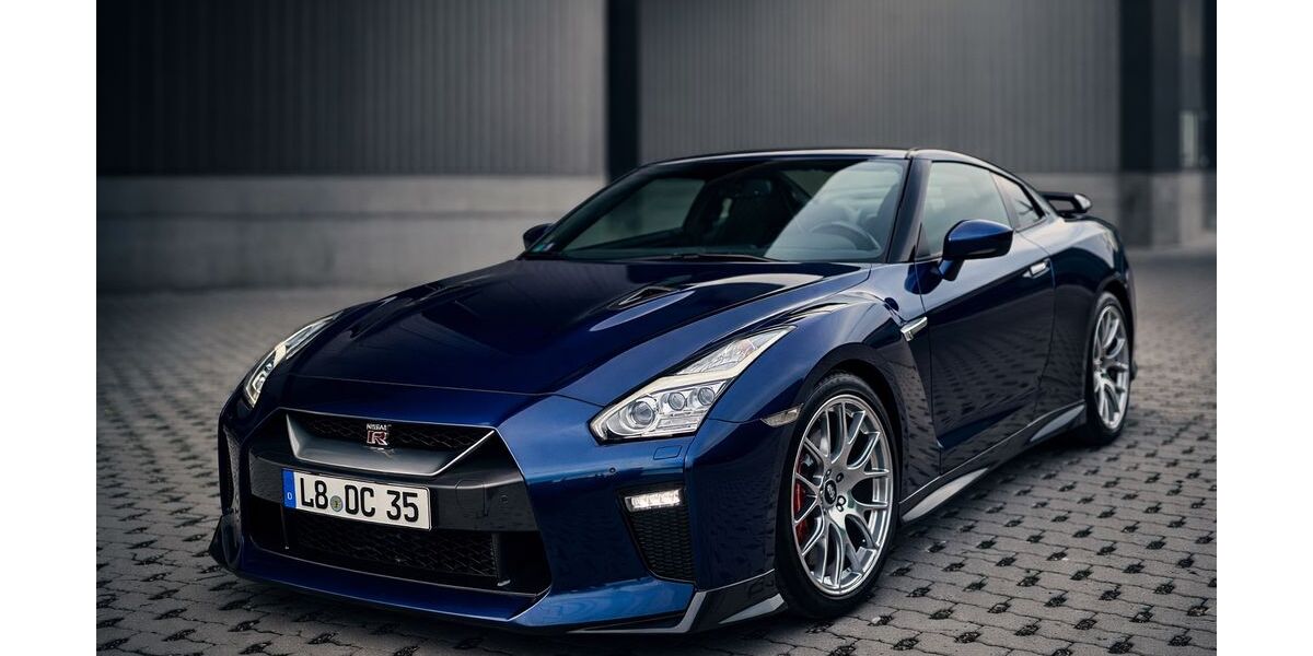 Nissan GT-R 61.400 km 124.900 &euro; Steinheim an der Murr 71711