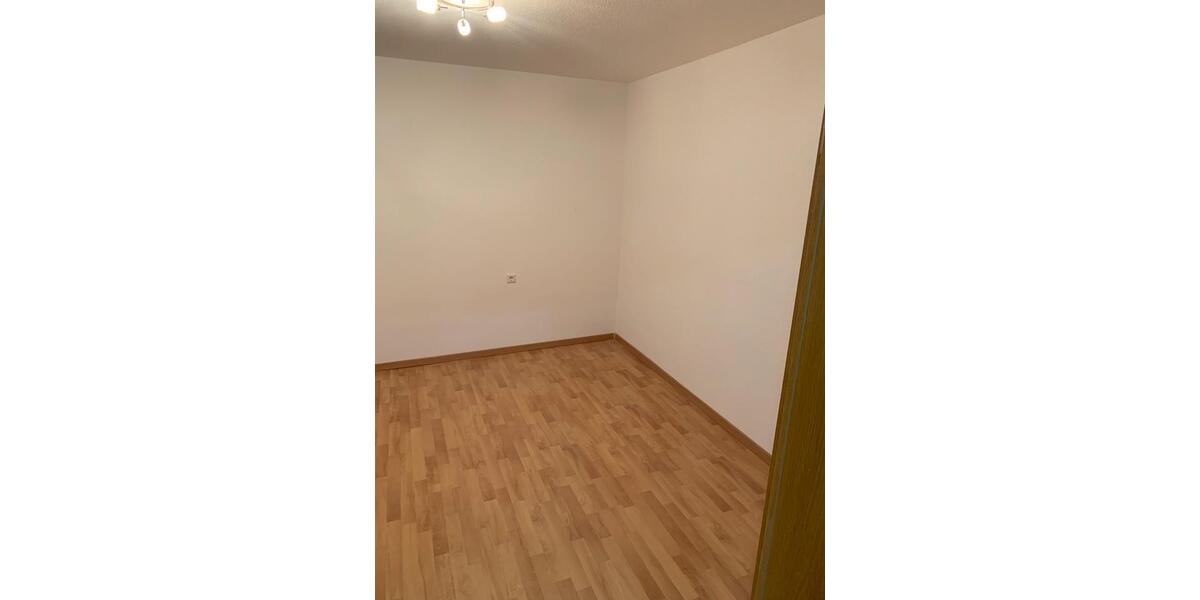 Etagenwohnung Vaihingen an der Enz - 2 Zimmer, 43 m&sup2;, 900&euro; | Angebot:23840340