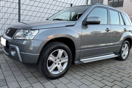 Suzuki Grand Vitara 100.000 km 7.990 &euro; Grafenau 71120