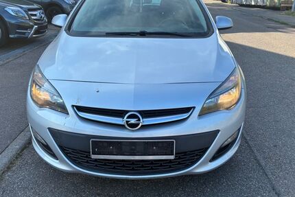 Opel Astra 220.176 km 3.700 &euro; Waiblingen Neustadt ( 15 km von Stuttgart ) 71336
