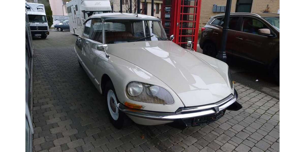 Citroen DS 124.500 km 31.900 &euro; Heilbronn 74076