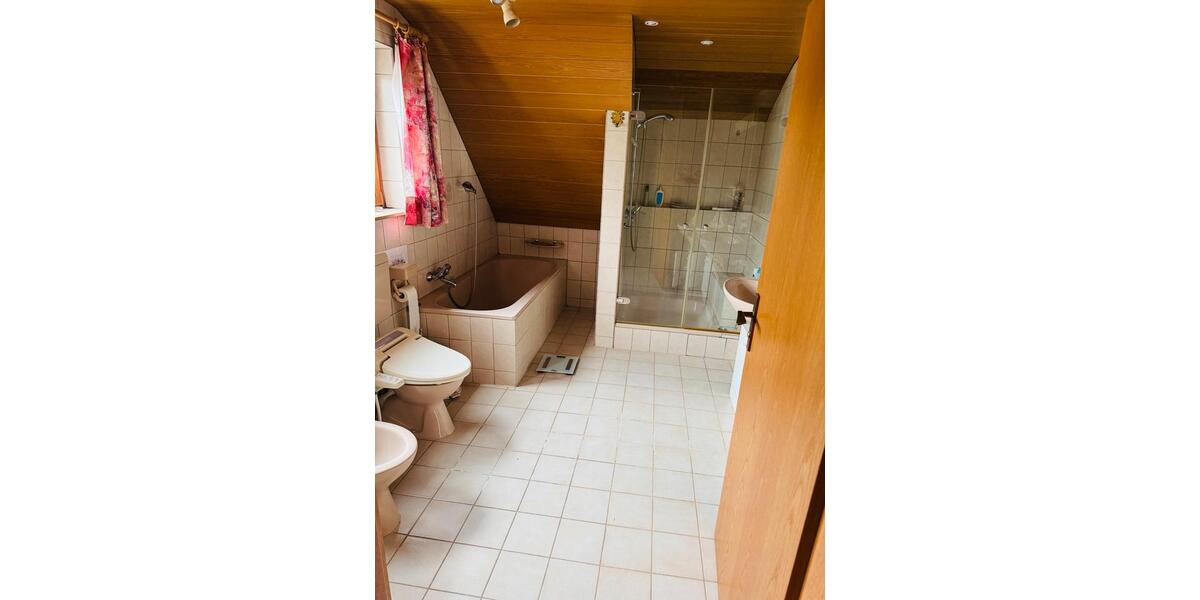 Einfamilienhaus Leinfelden-Echterdingen Echterdingen - 7 Zimmer, 116 m&sup2;, 750.000&euro; | Angebot:27232219