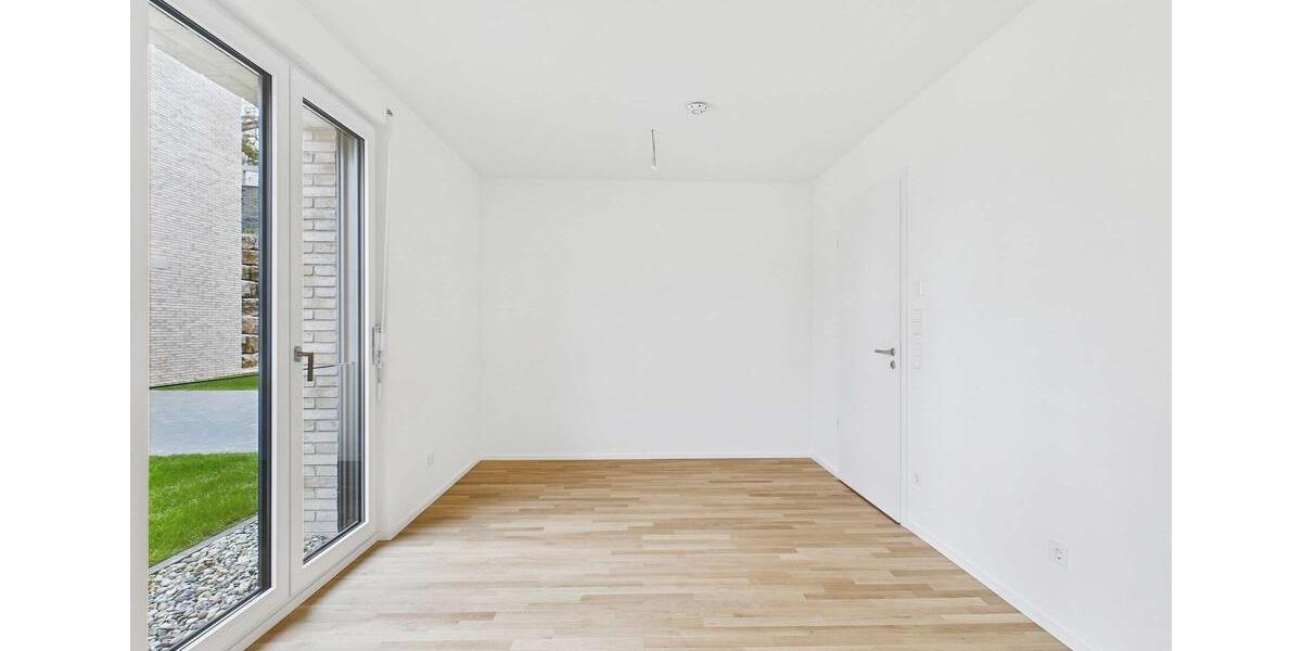 Erdgeschoßwohnung Sindelfingen Sindelfingen (Stadt) - 3 Zimmer, 95 m&sup2;, 1.620&euro; | Angebot:21987333