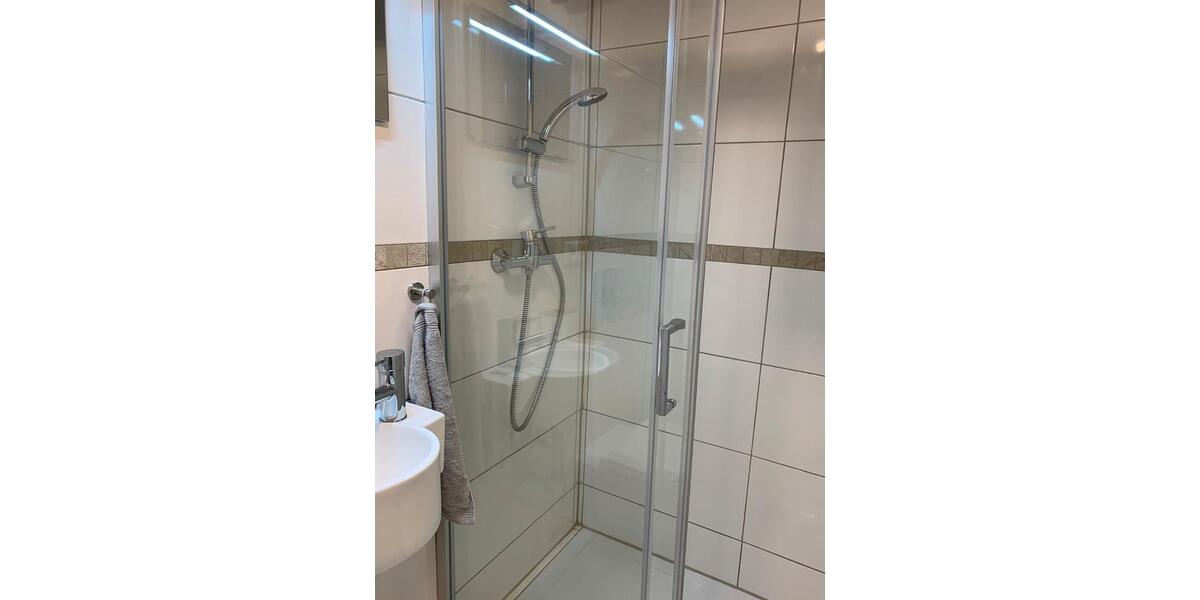 Erdgeschoßwohnung Stuttgart Mühlhausen - 2 Zimmer, 35 m&sup2;, 790&euro; | Angebot:27564513