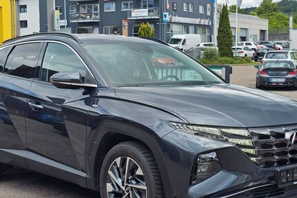 Hyundai TUCSON 25.328 km 25.500 &euro; Leonberg 71229