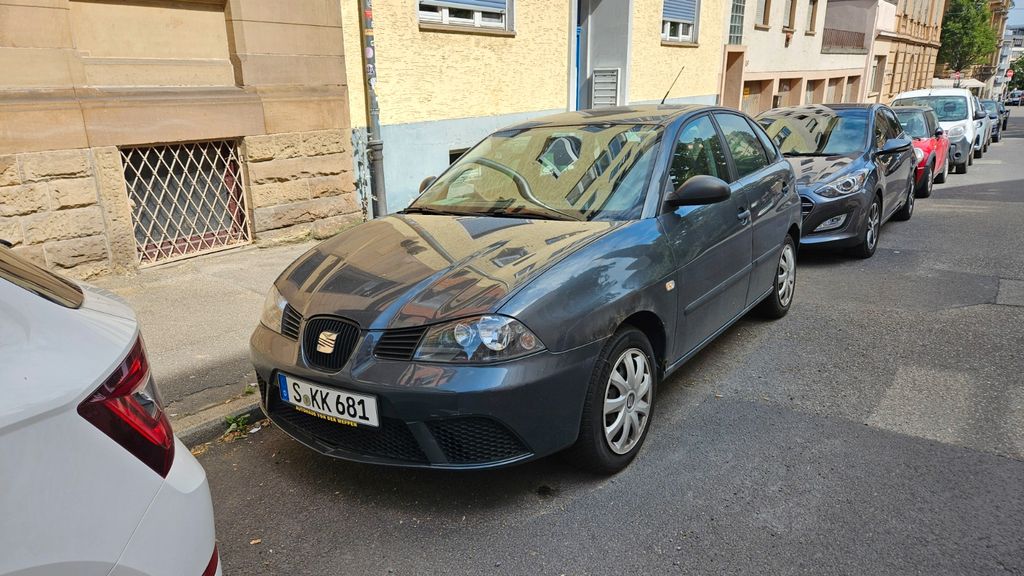 Seat Ibiza 112.000 km 2.000 &euro; Stuttgart 70190