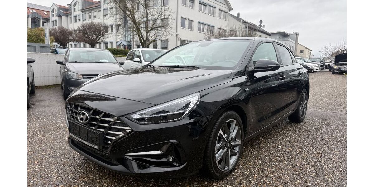 Hyundai i30 52.000 km 17.790 &euro; Heilbronn 74080