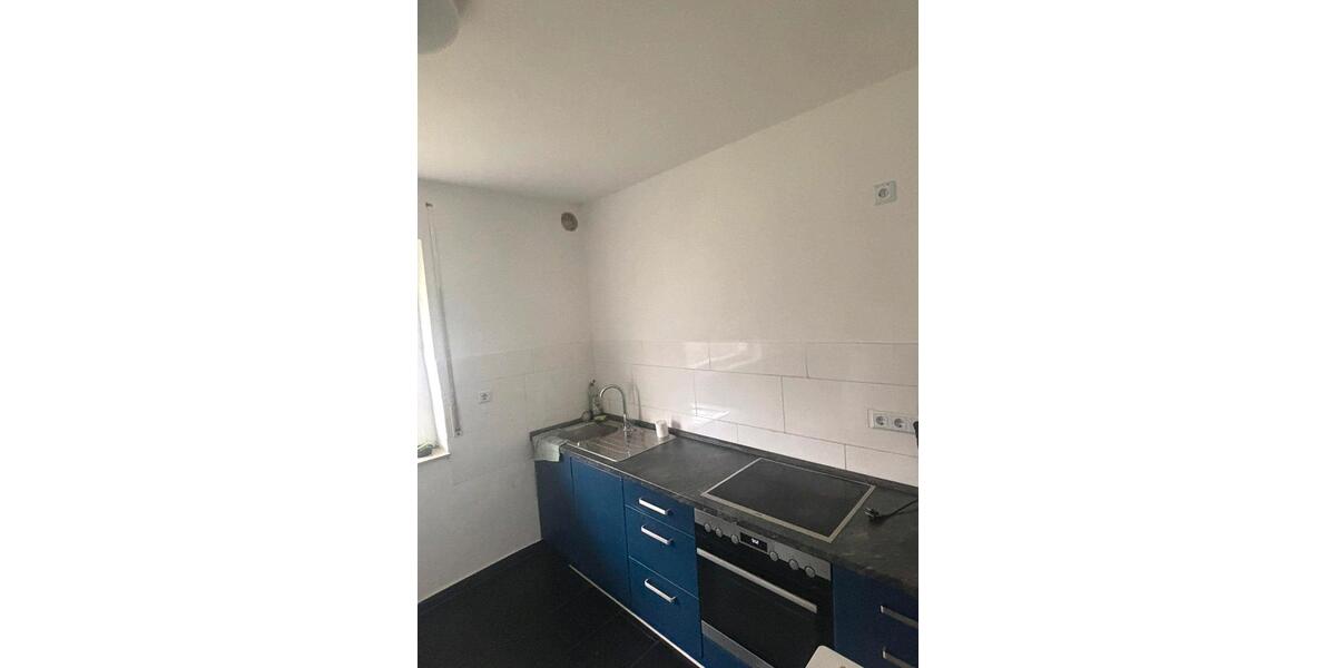 Etagenwohnung Backnang - 1 Zimmer, 16 m&sup2;, 550&euro; | Angebot:25944152