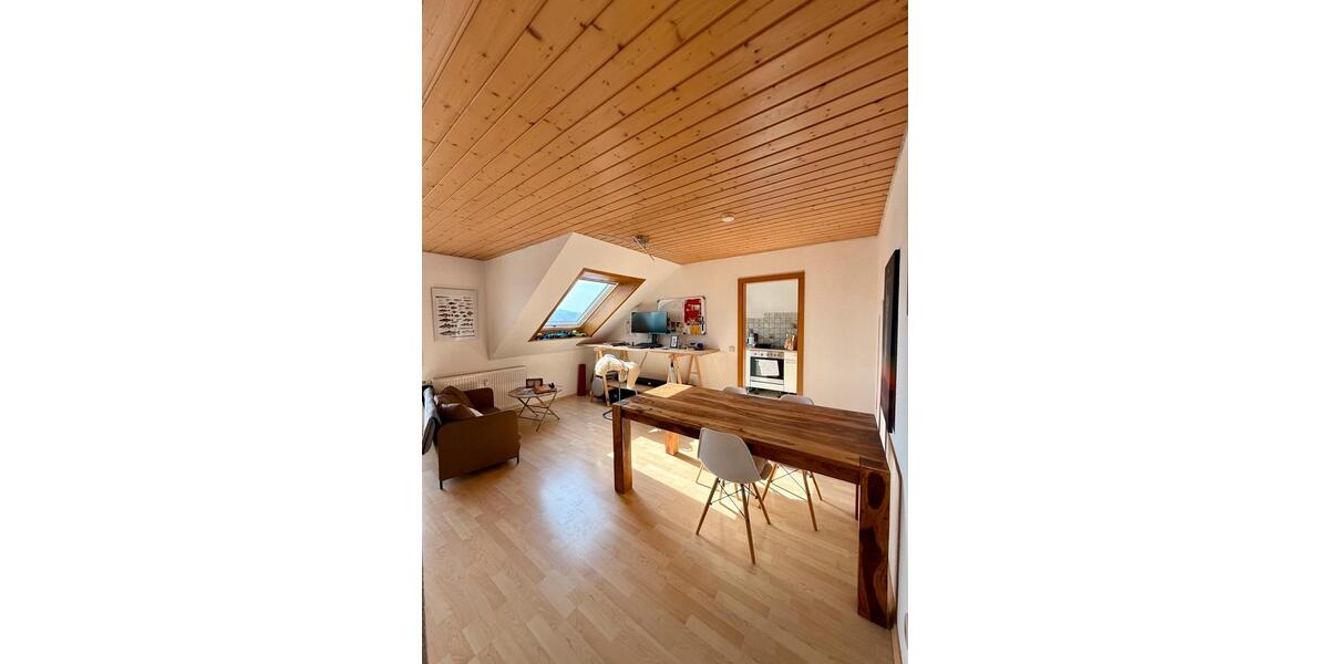 Dachgeschoßwohnung Winnenden - 1 Zimmer, 12 m&sup2;, 485&euro; | Angebot:25338563