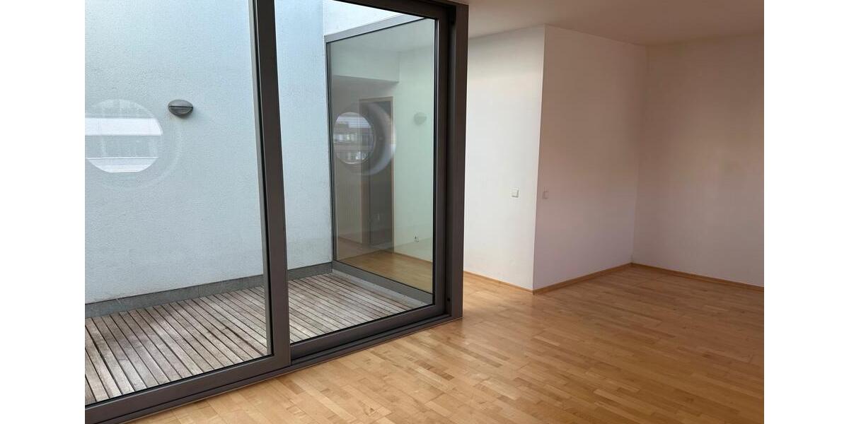 Einfamilienhaus Stuttgart Mühlhausen - 2 Zimmer, 81 m&sup2;, 1.598&euro; | Angebot:25375005