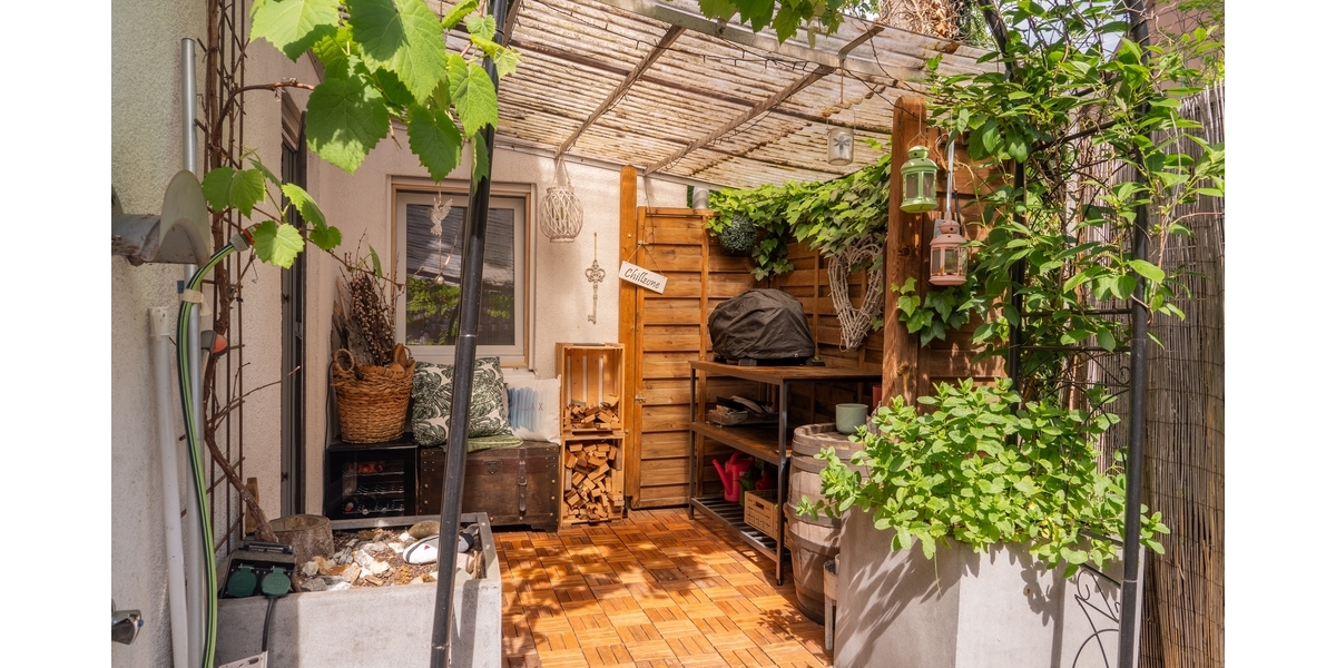 3,5 Zimmer mit großer Eckterrasse & Kamin im 3-Familienhaus - 3.5 Remshalden | Angebot:27190563