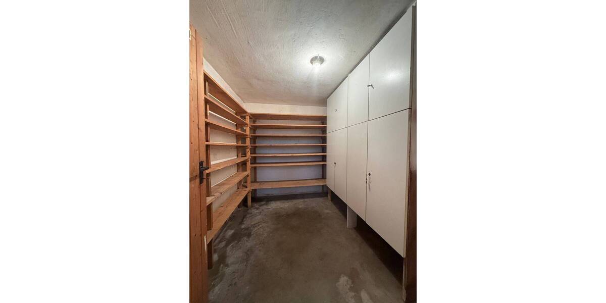 Mehrfamilienhaus, Wohnhaus Wimsheim - 8 Zimmer, 169 m&sup2;, 350.000&euro; | Angebot:25691729