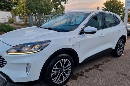 Ford Kuga 56.000 km 18.900 &euro; Ludwigsburg 71634