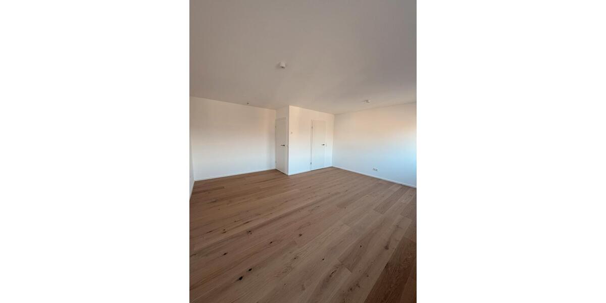 Dachgeschoßwohnung Kornwestheim - 4 Zimmer, 108 m&sup2;, 560.000&euro; | Angebot:26050848